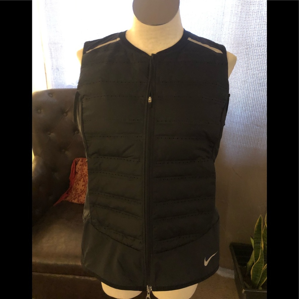 Nike Running lightweight vest medium